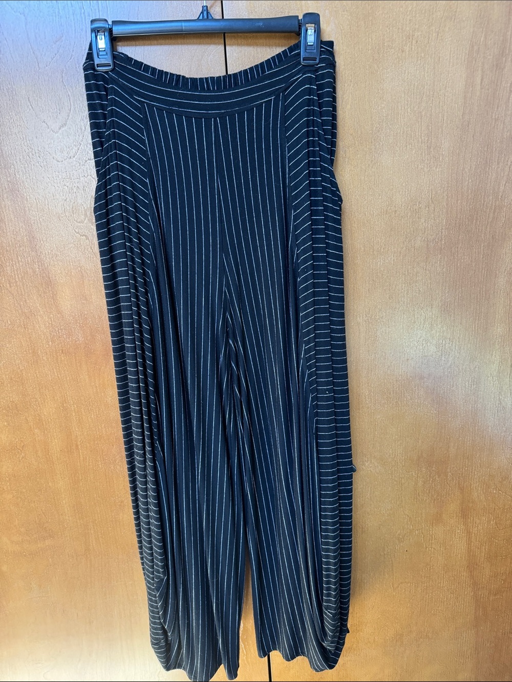 Comfy USA Black Wide-Leg Pinstripe Pants